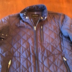 Banana Republic dark navy blue men’s medium quilted jacket.  Perfect